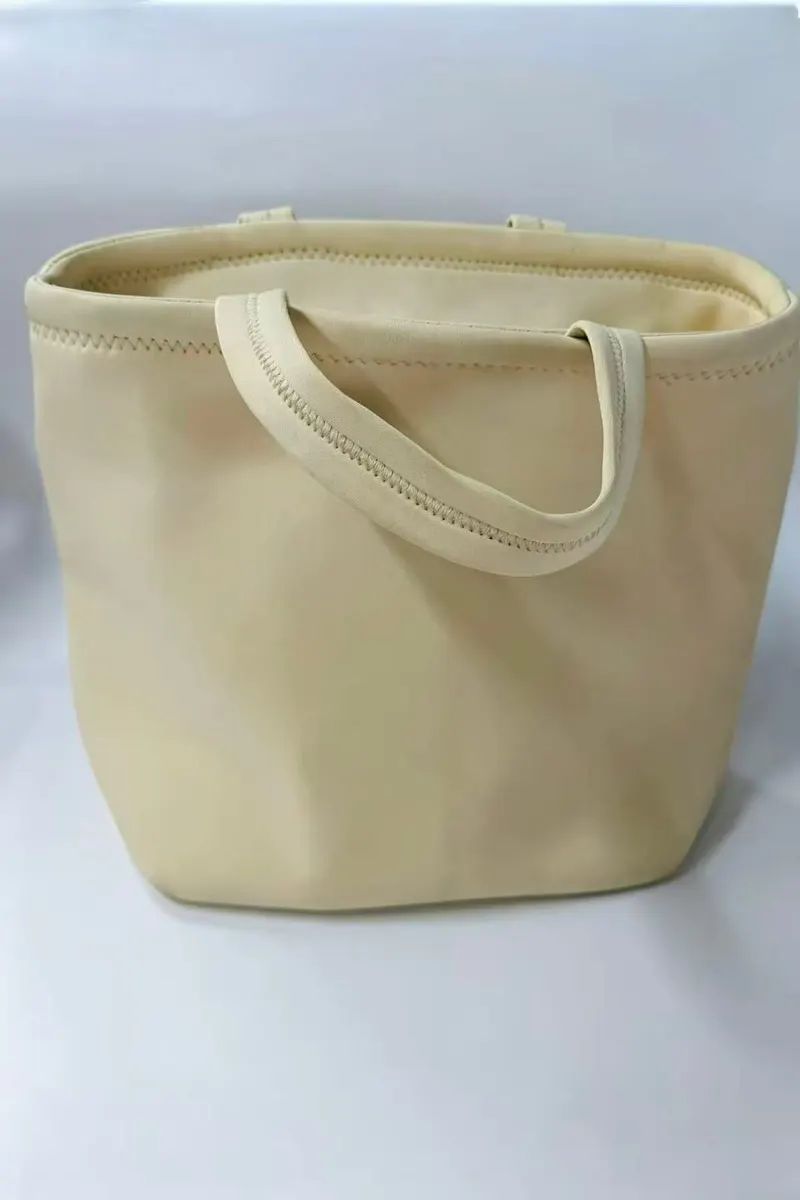 HappySport VIP showroom Insulated bag details